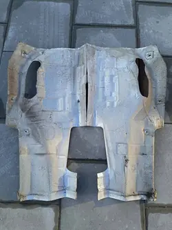 Protection Thermique Audi A4 B8 8K0803979E