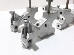 BMW M6 Sylinterikansi Osa OEM 8647613 - Käytetty