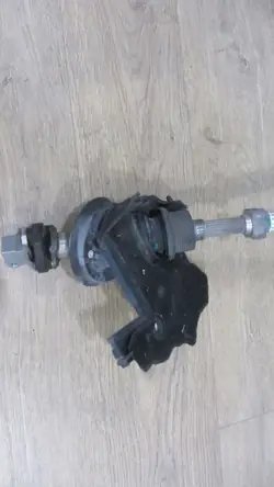BMW 5 F10 Rattaxel OEM 32306776108 Begagnad