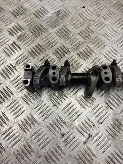 Arbre à cames OEM pour Nissan Terrano II 2.7 TDI
