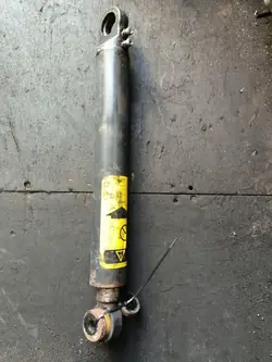 Vérin de levage de cabine Scania OEM 1466507 - Occasion