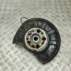 Mercedes-Benz CLS C218 Vänster bakhjulsnav