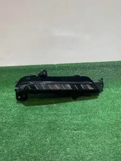 OEM 266007879R Rechter Front-LED für Renault Megane V