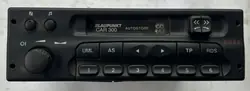 Radio Blaupunkt Car 300 OEM 90533422 - Usado