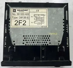 Radio Blaupunkt Car 300 OEM 90533422 - Usado