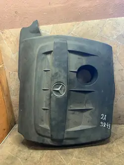Motorabdeckung OEM A6070100067 für Mercedes W246 B-Klasse