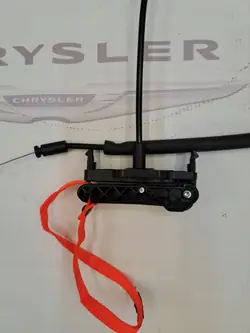 Noodontgrendelingskoppeling OEM 68260775AA