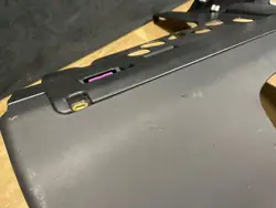 Porsche Macan Instrumentbrädeskydd OEM 95B858903A