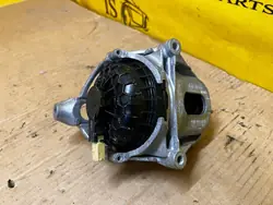 Moottorin kiinnitystuki oikea Audi A8 D5 3.0 TFSI