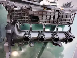Couvercle de soupape OEM 66557766 pour Fiesta MK5 1.4 TDCi