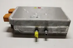 Módulo de carga Porsche Taycan 5QE OEM 915 684 BK
