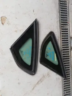 Vitre Carrosserie Arrière Droite Ford OE OEM SZYBA