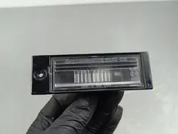 Kia OE FOB43028 Gebrauchtes Kennzeichenlicht