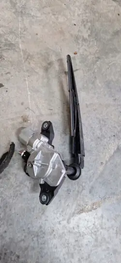 Motor limpiaparabrisas Nissan Micra K14 OEM 0330205079