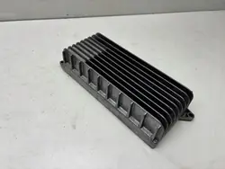 Amplificador de audio Audi OE 4F0910223 usado