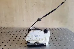 VW TIGUAN Vänster Bakdörrslås 5N0839015A