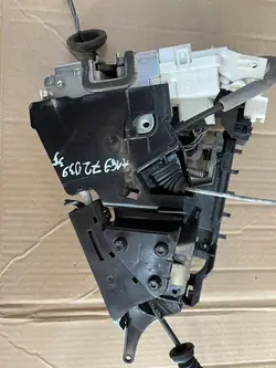 MERCEDES W169 HÖGER FRAMLÅS A1697202835