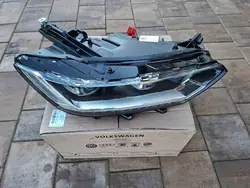VW Passat B8 Lampe Avant Droite 3G1941114A