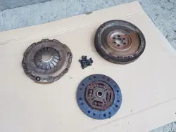 Conjunto de Embreagem Completo / Audi A2 1.4 TDI AMF 75CV / Funcional