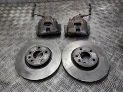 Bromsskivor + Belägg + Bromsok Fram OEM Volvo S60 II