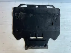 AUDI A6 C7 Underkörningsskydd Motor 4G0863325A