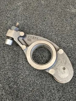 Insugningsventil Tangentbord OEM 504377609 för Iveco Cursor 13