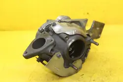 Turboahtim OEM 057145702T Oikea Audi A8 D3 4.0 TDI