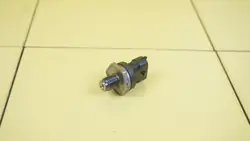 Polttoainepainetunnistin F9QB2 OEM 0281002836 Suzuki