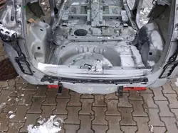 Opel Crossland X bakgolvmatta OEM PAS TYLNY