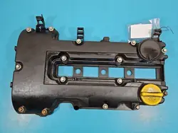 Couvercle de soupape OEM 55561426 pour Opel Corsa E 1.4 16V