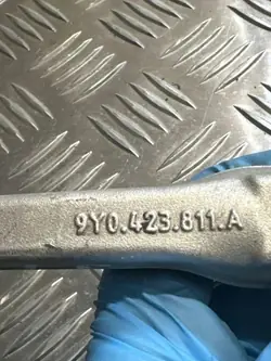 Vänster styrstag OEM 9Y0423811 för Porsche 4.0L 2019