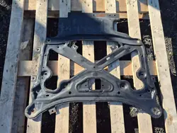 Ophangbalk OEM AU736V01 voor Audi Q7 4M