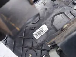 Verrou de porte avant gauche Volvo V50 S40 OE 30799309