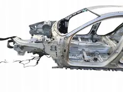 OEM 525145 Longeron gauche avec montant A Volvo V60