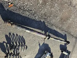 Drivaxel AUDI A4 2.5L diesel 2004 8E0521101D