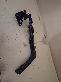 OEM 5F0807889C Strålkastare Stötfångare Glid Vänster Seat Leon III