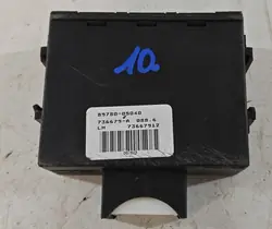 Module Immobilisateur Toyota Avensis T25 OEM 89780-05040