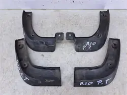 OEM 86884-1W200 Spatbordenset Voor & Achter Kia Rio