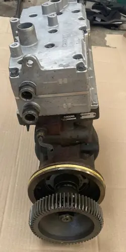 Compresseur d'air Wabco d'occasion OEM 2133506 9127180000