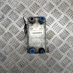 Radiador de óleo Mercedes W222 W217 W205 A0995001300