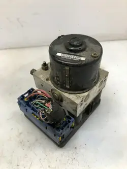 Contrôleur Pompe ABS OEM 10.0960-1423.3 Occasion