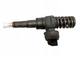 Pompe lave-glace OEM 038130073AG pour Skoda Octavia II 1.9 TDI
