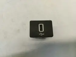 Prise USB Ford Transit Custom - Pièce Ford OE d'occasion