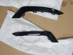 OEM 850C43520R Musta Kromi Takapuskurin Koristelista