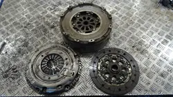 Embreagem completa LuK Audi 0CX105266