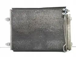 OEM FRC19087 AC-kondensaattori Volkswagen Passat B6:lle
