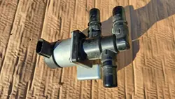 HYUNDAI IONIQ 5 EV6 Water Valve 375W3-GI000