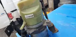 Bomba de dirección asistida hidráulica Ford Focus MK2 Lift