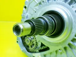 Öljypumppu kytkinkori OEM 1087110041 Audi Q7 A6