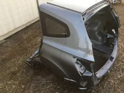 QASHQAI J10 Lift Para-Lamas Traseiro Direito/Esquerdo OEM
